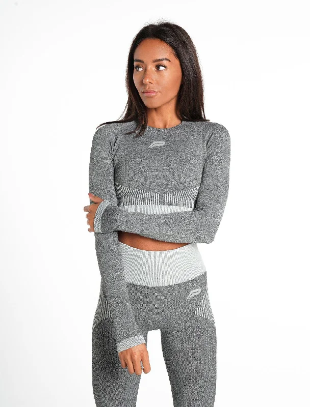 ADAPT Seamless Long Sleeve Crop Top - Light Grey