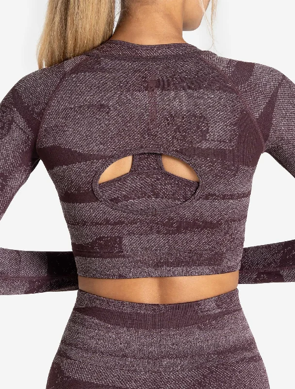 Boost Seamless Long Sleeve Crop Top - Cherry