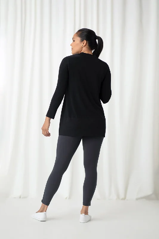 Motion Step Hem Tunic | Black